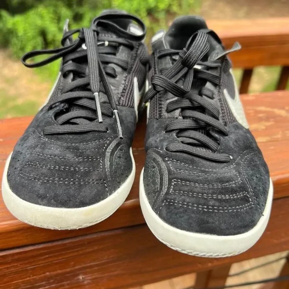 Nike Youth 1 Street Gato Black White Indoor Soccer School Sneakers